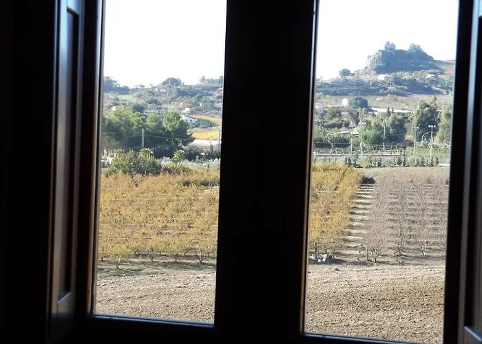 Couette-café Corte Dei Monaci 3*